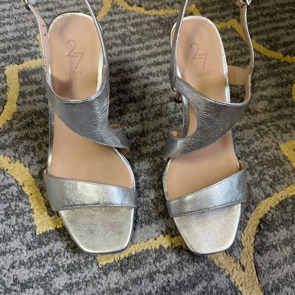 Naturalizer silver sandals